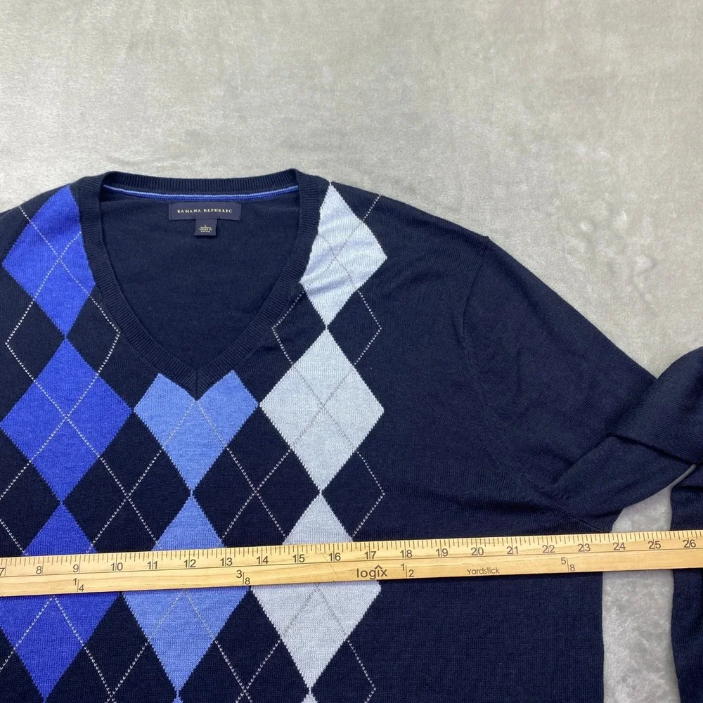 Banana Republic Mens‎ Silk Cotton Cashmere Argyle V-Neck Sweater Navy Blue Large